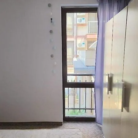 Tarsis Private Apartament فندق *