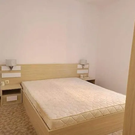 Tarsis Private Apartament فندق