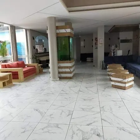 Hotel Tarsis Private Apartament