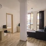 מלון Tarsis Private Apartament *