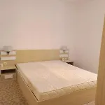 Tarsis Private Apartament מלון